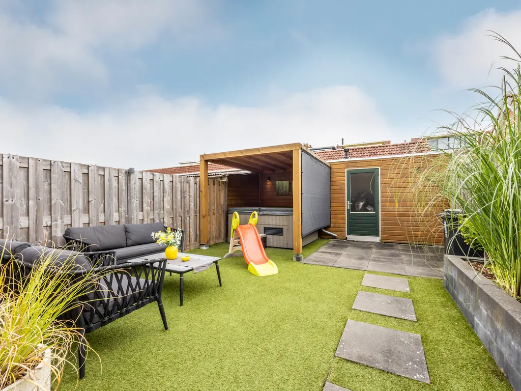 Rossinilaan 13, NIEUW-VENNEP