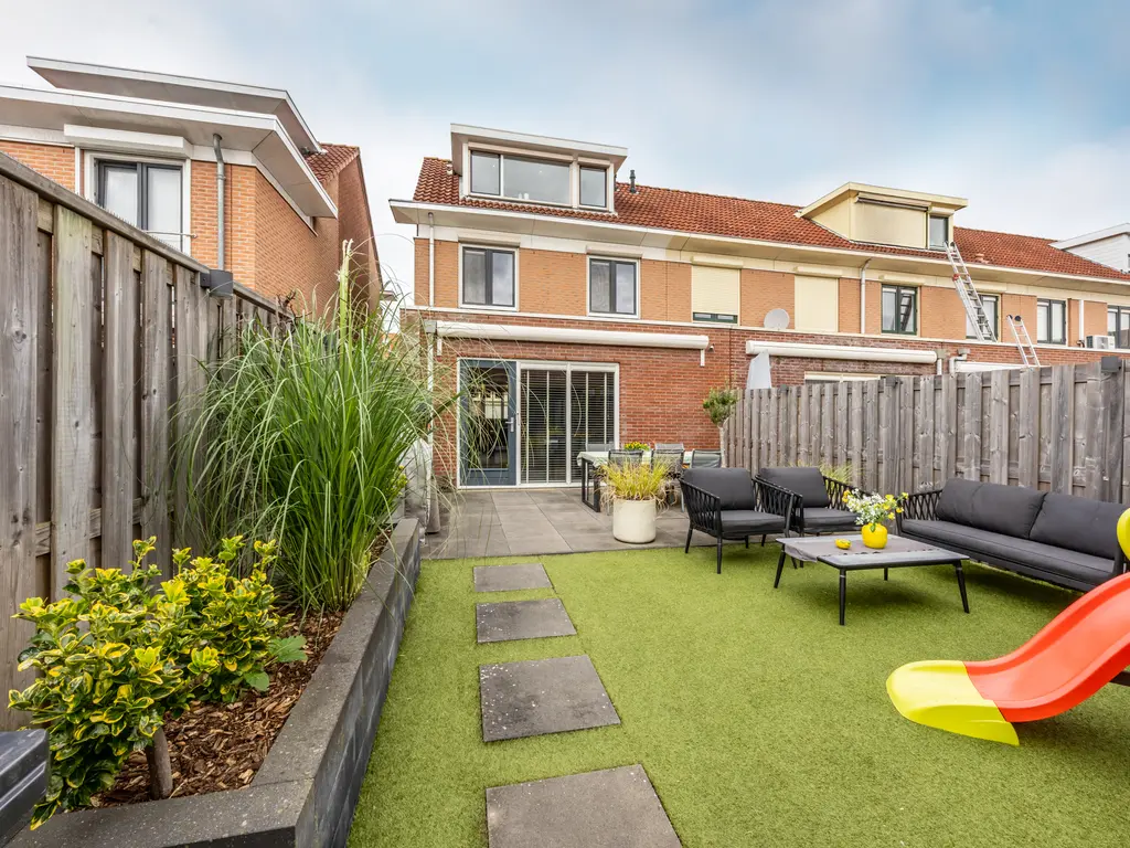 Rossinilaan 13, NIEUW-VENNEP