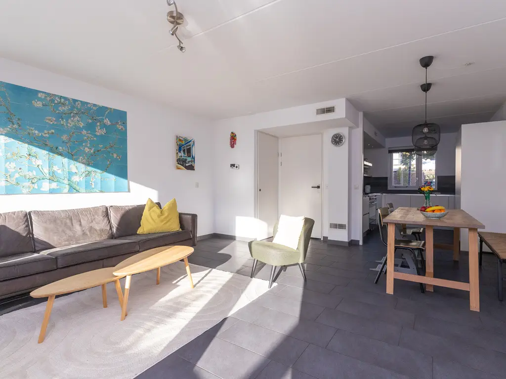 Van Goghhof 10, HOORN