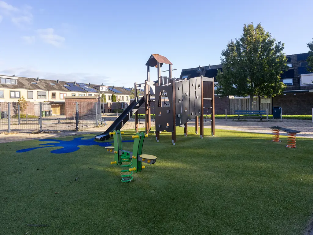 Van Goghhof 10, HOORN