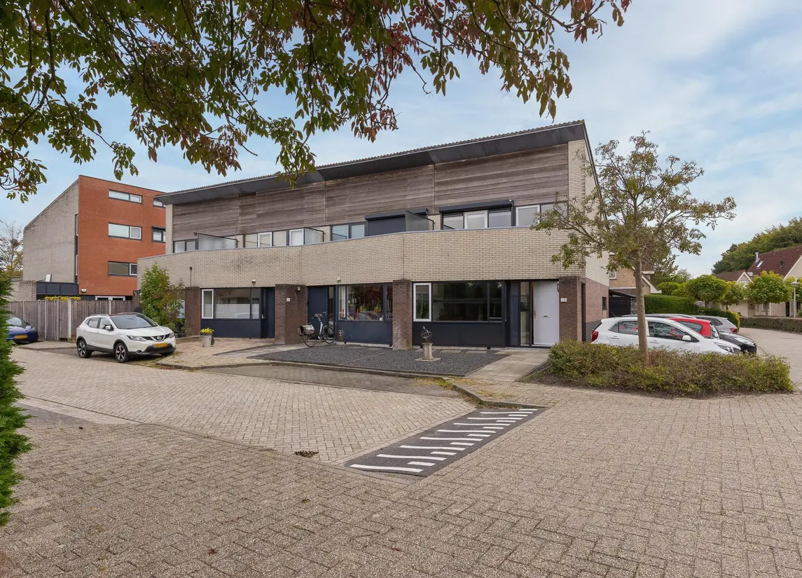 Bertus Aafjeshof 143