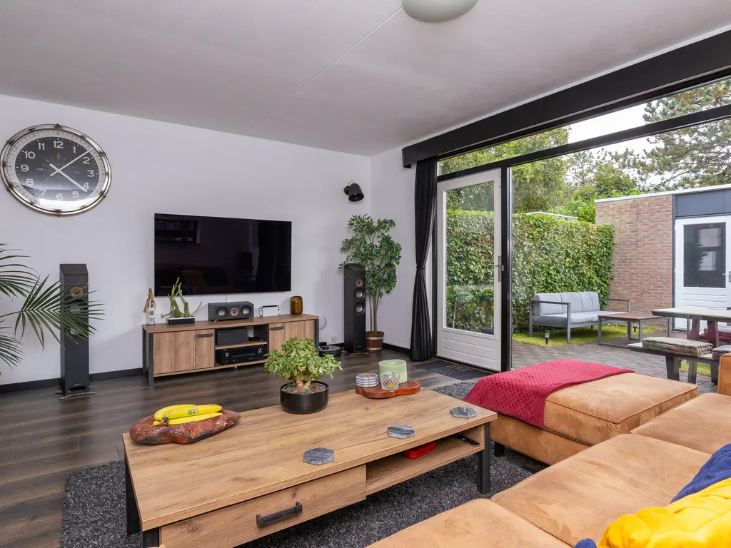 Bertus Aafjeshof 143, HOORN