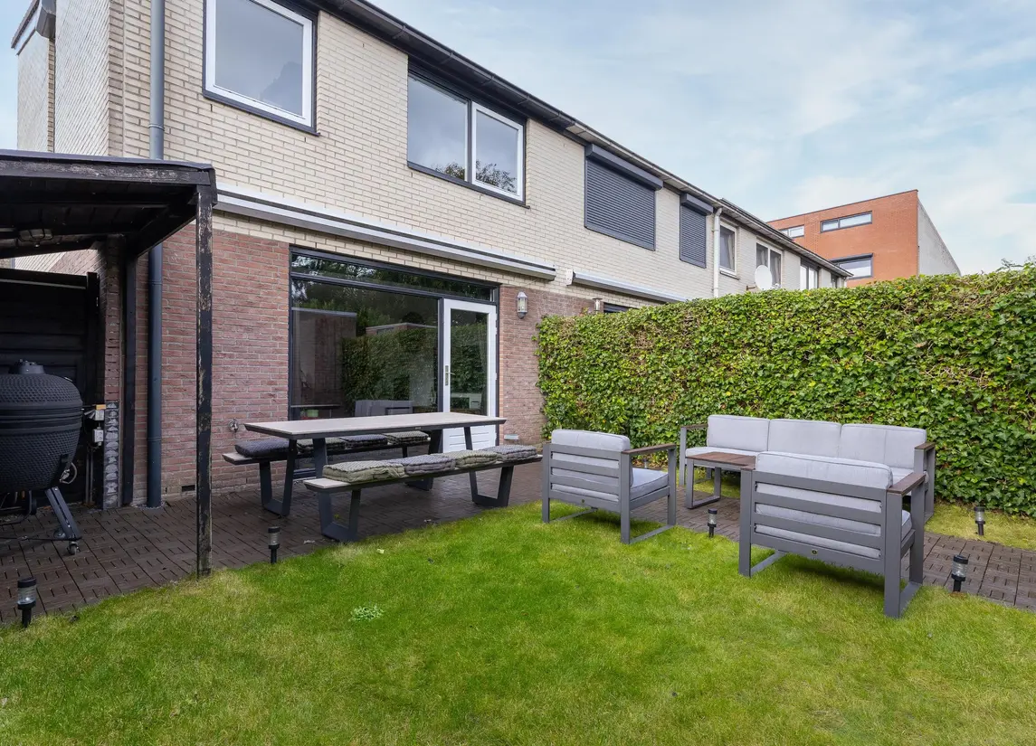 Bertus Aafjeshof 143