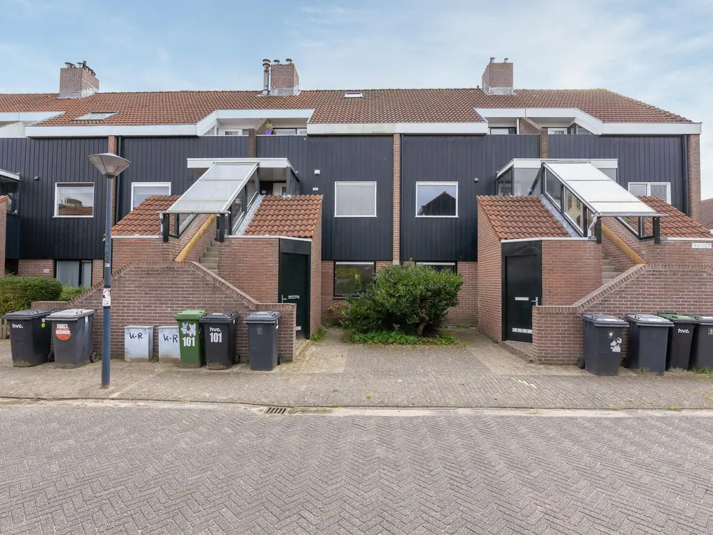 Houtzaagmolen 100, HOORN