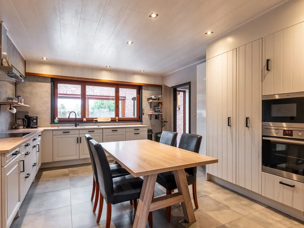 Wilgakker 3  , Ravels