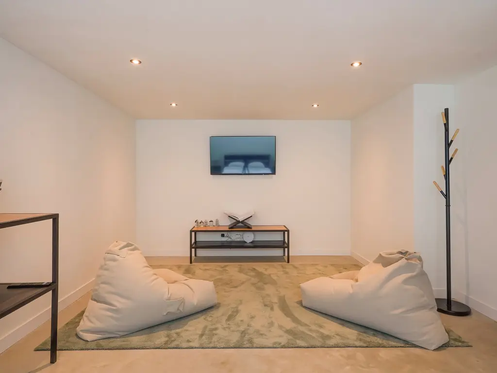 Valkenboskade 613, Den Haag