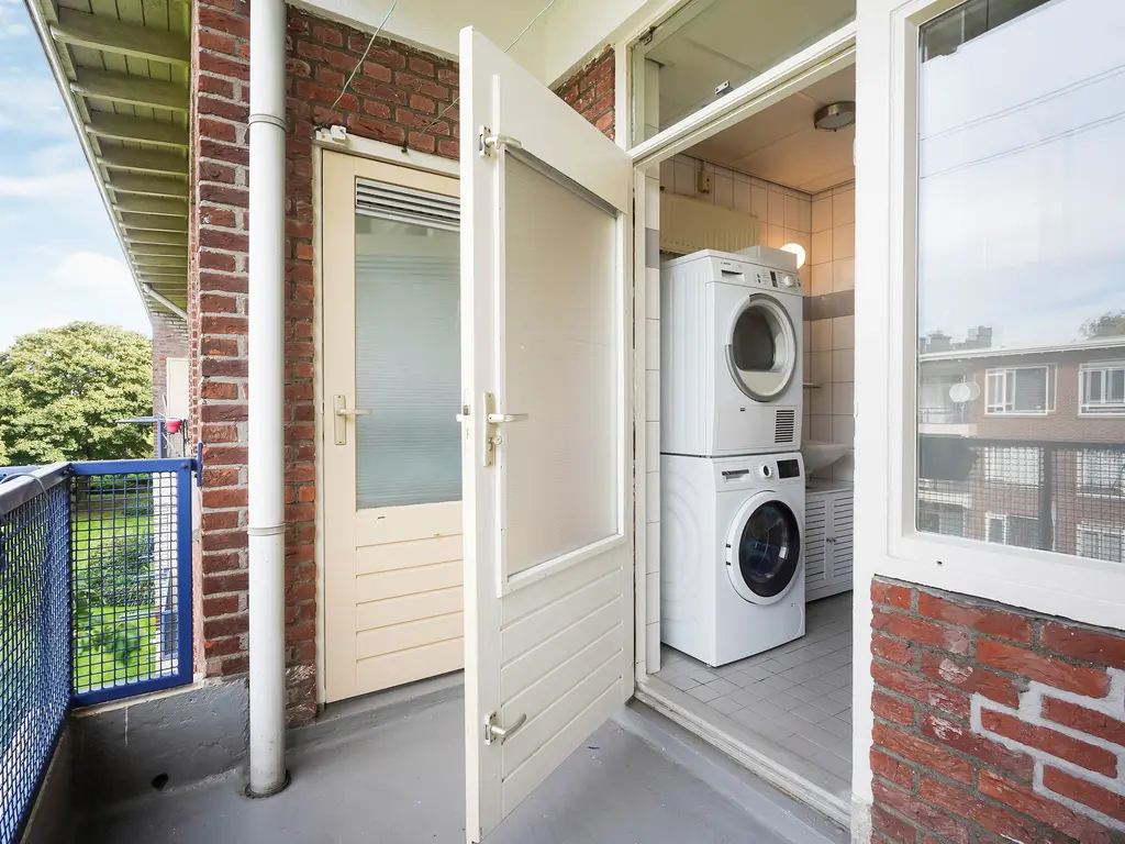 Roemer Visscherstraat 447, Den Haag