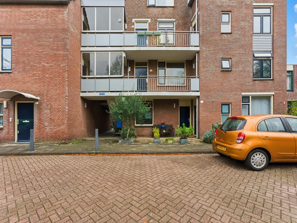 Aarhuispad 39, ROTTERDAM