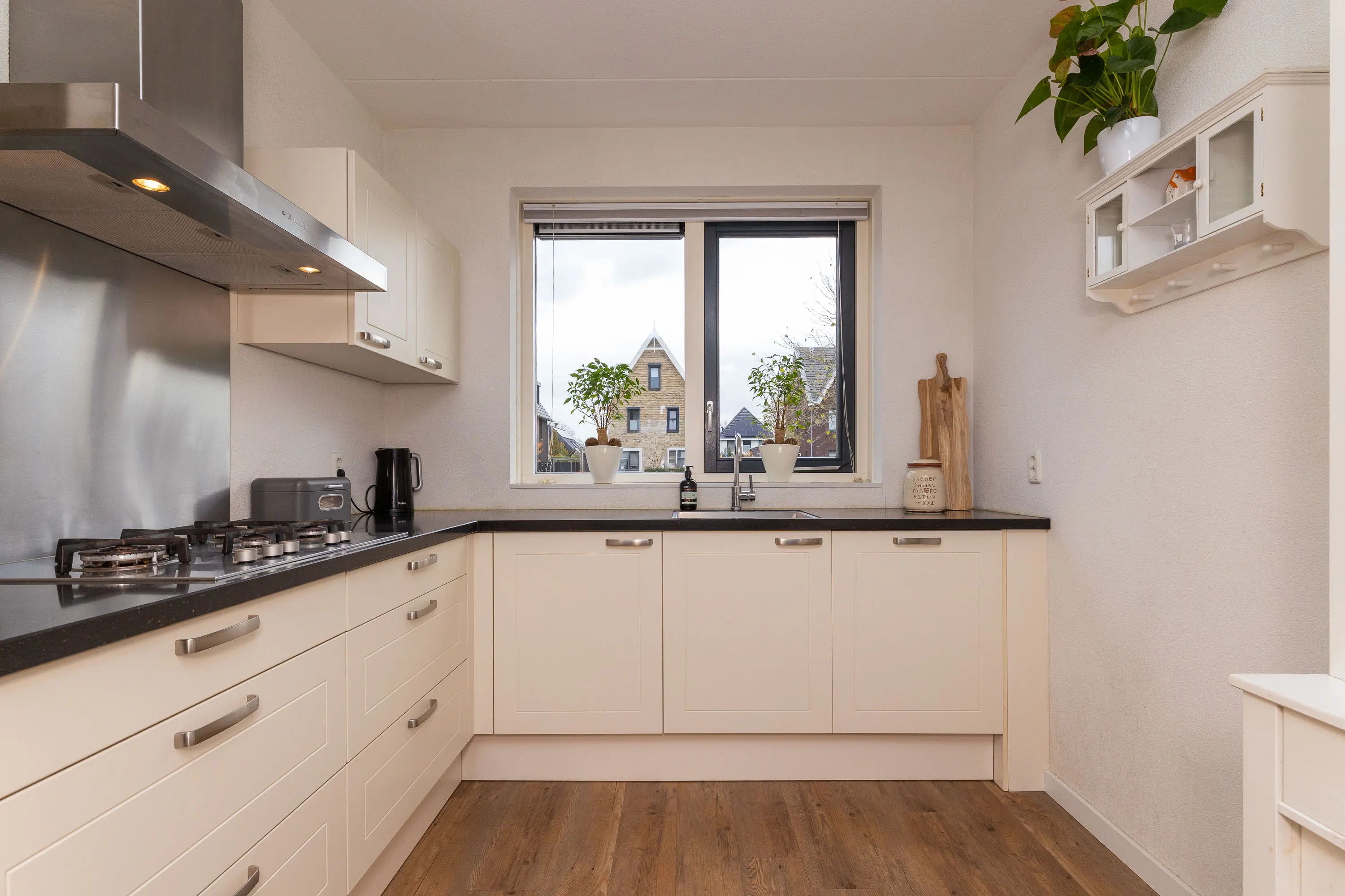 Adriaan Anthoniszstraat 4