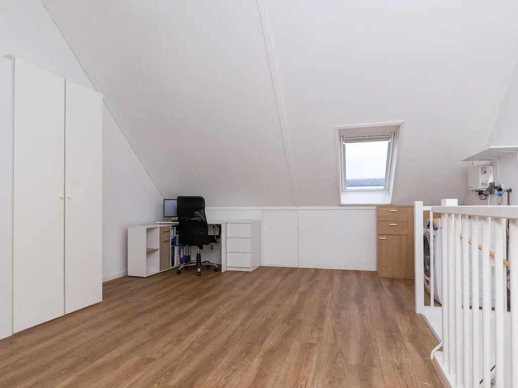 Adriaan Anthoniszstraat 4, ZWAAG