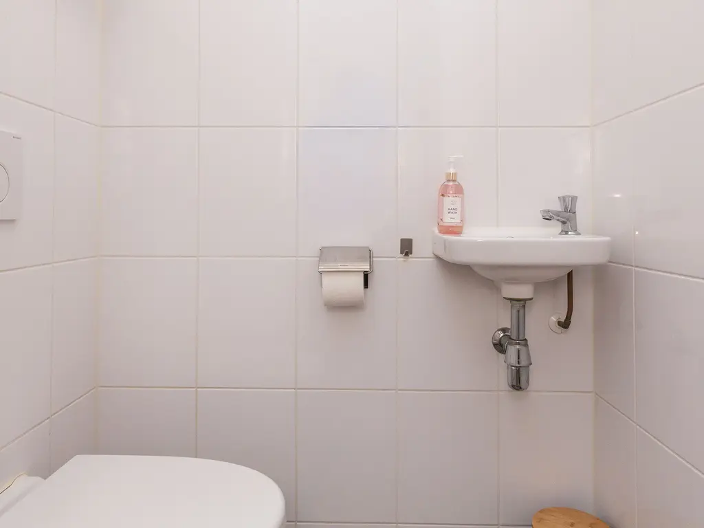 Adriaan Anthoniszstraat 4, ZWAAG