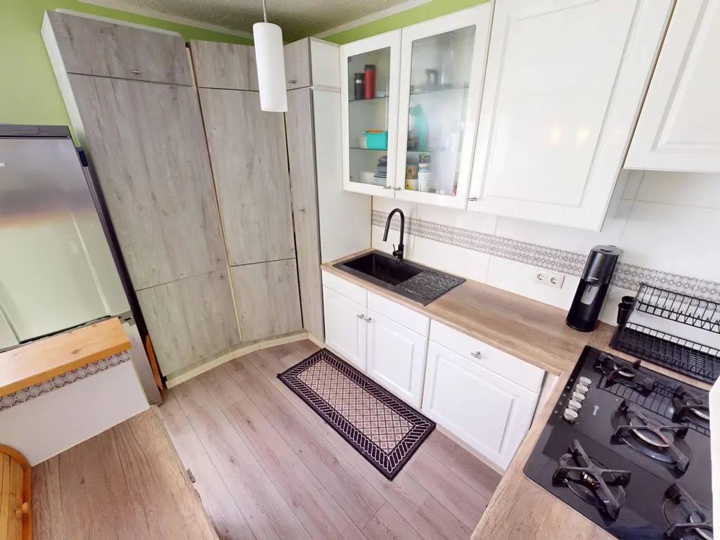 Hertog Albrechtstraat 24, BOVENKARSPEL