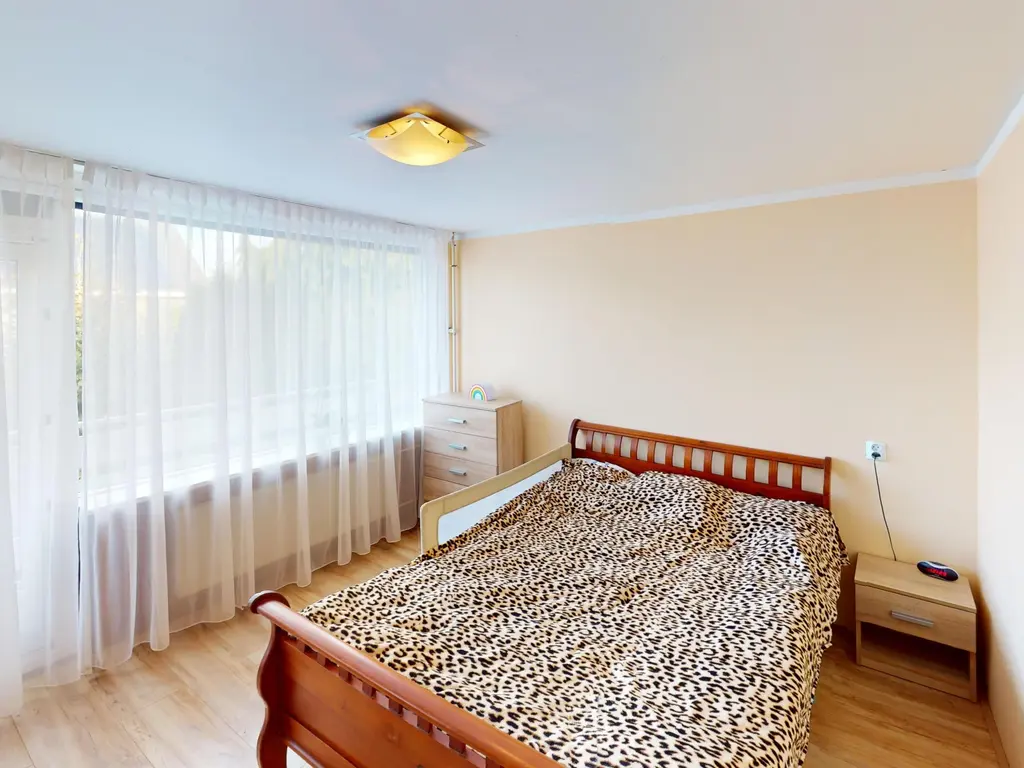 Hertog Albrechtstraat 24, BOVENKARSPEL