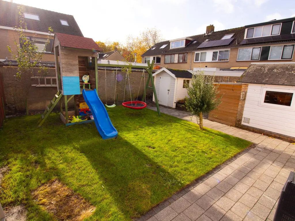 Hertog Albrechtstraat 24, BOVENKARSPEL