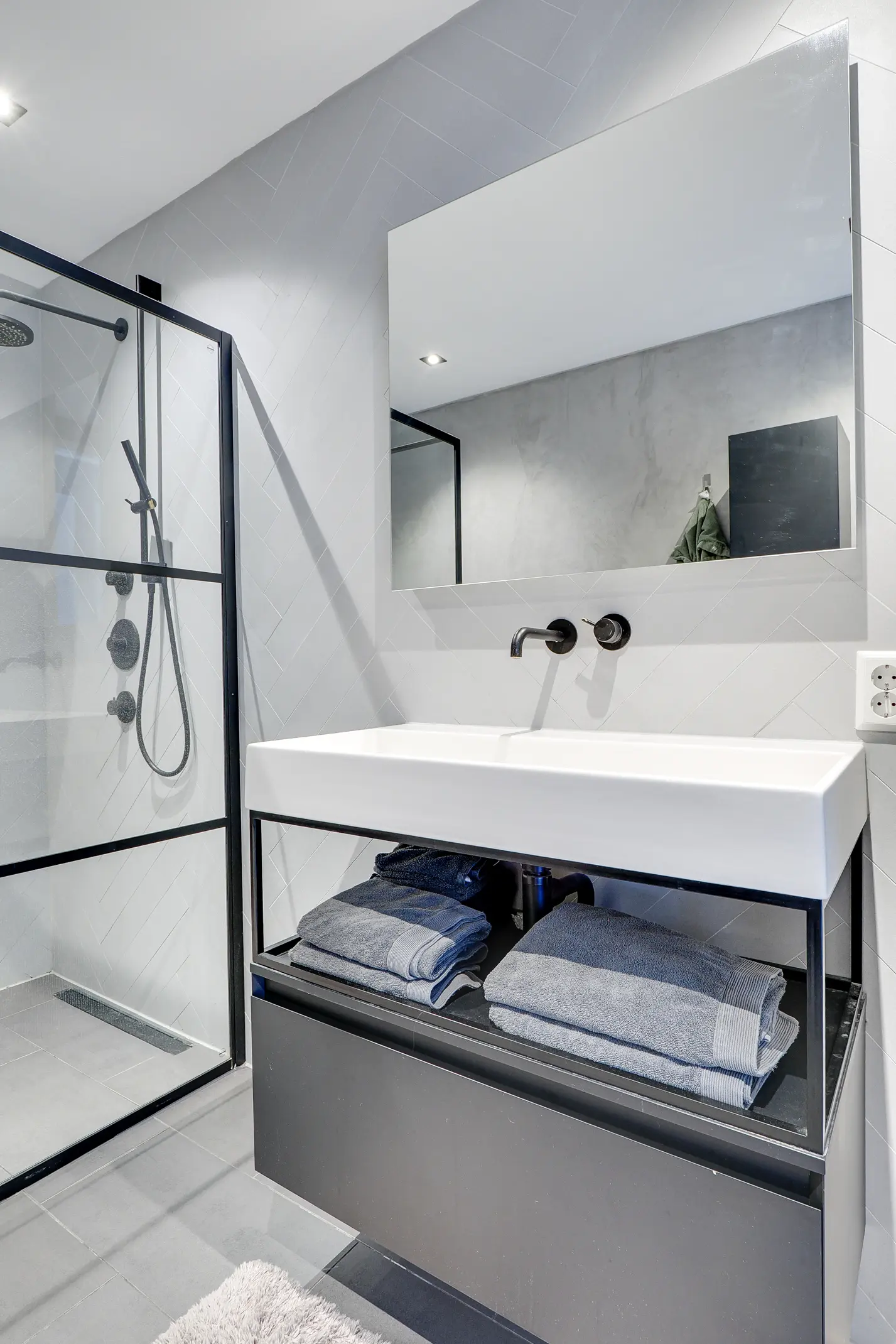 San Marinostraat 191