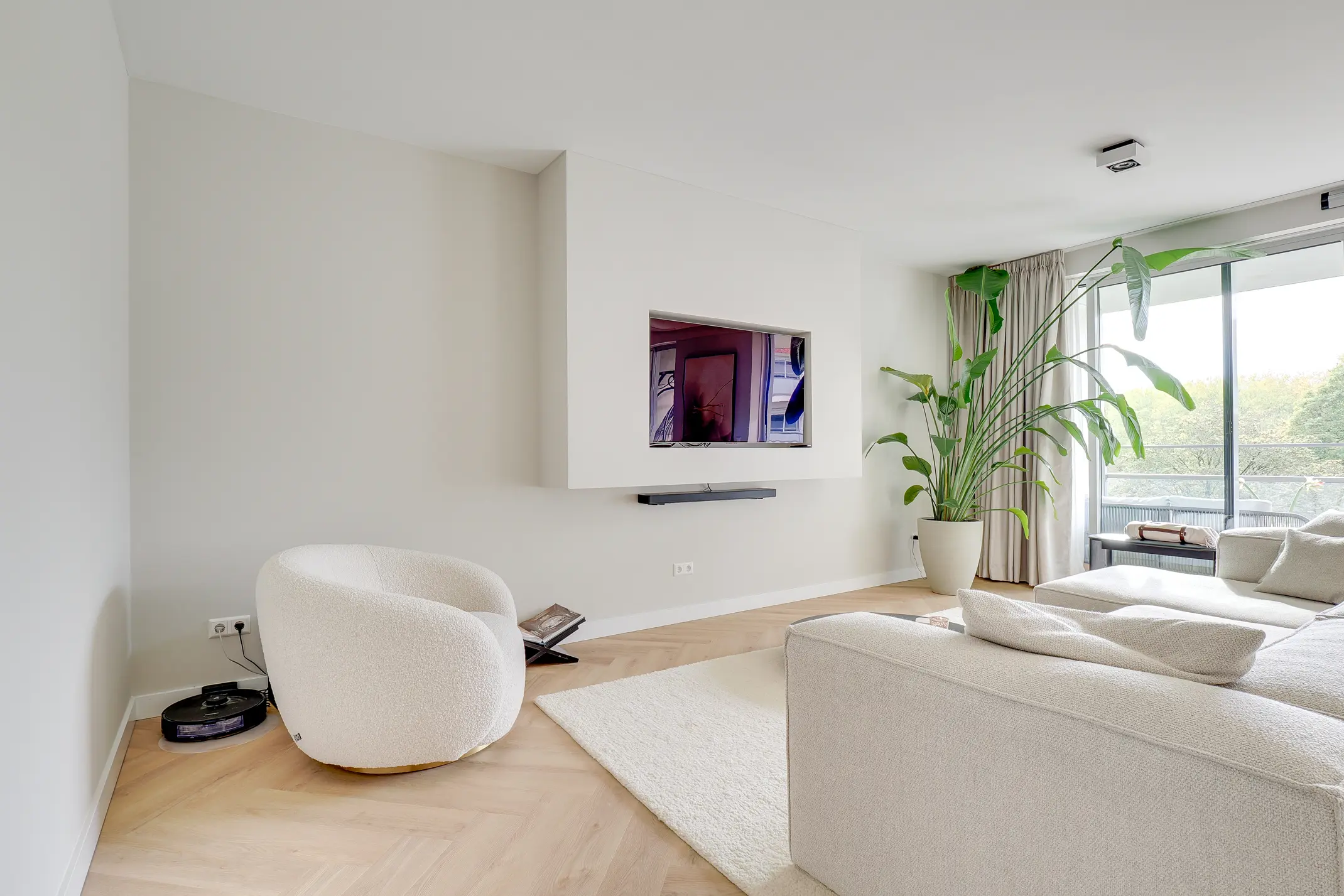 Royaards van den Hamkade 193