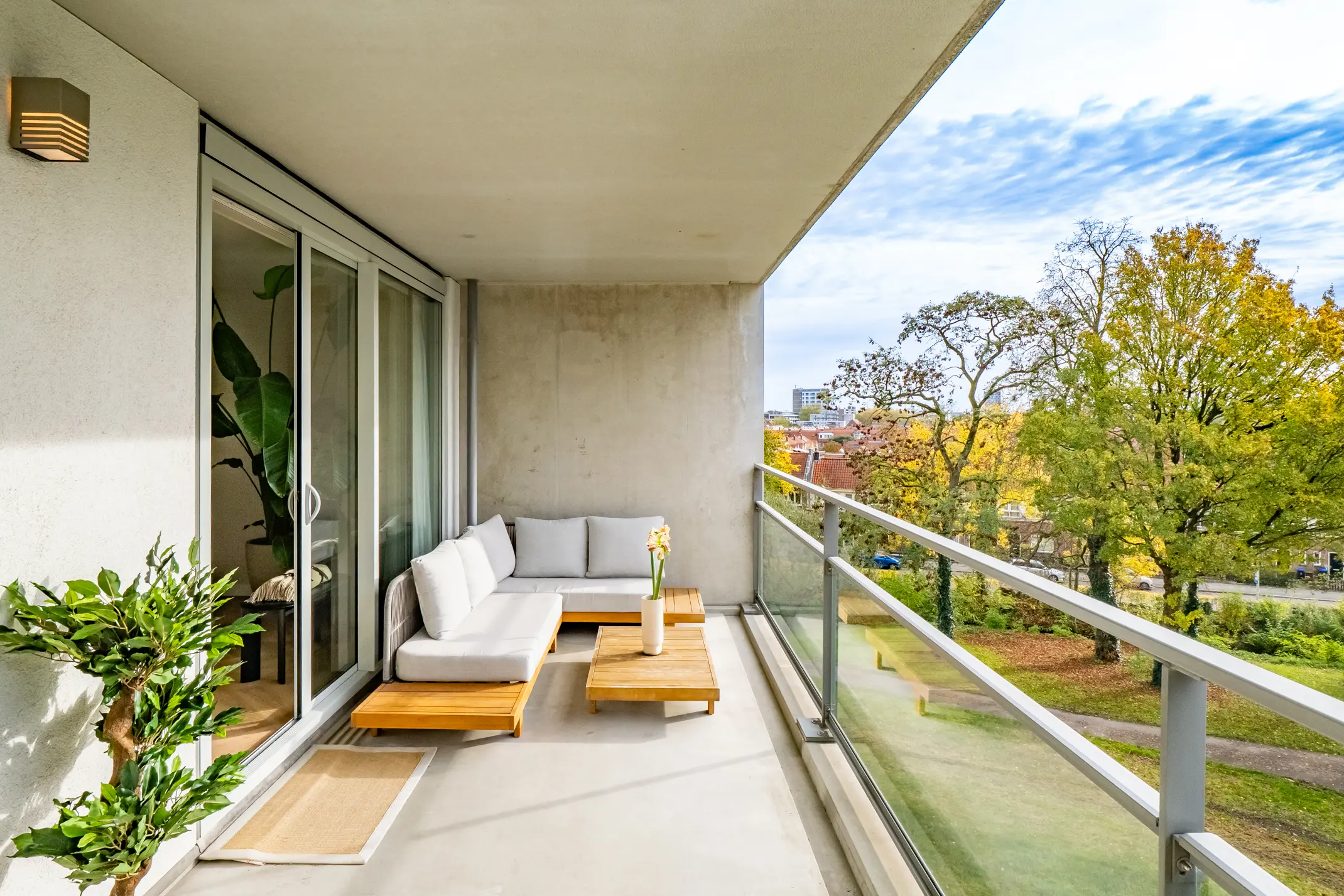 Royaards van den Hamkade 193