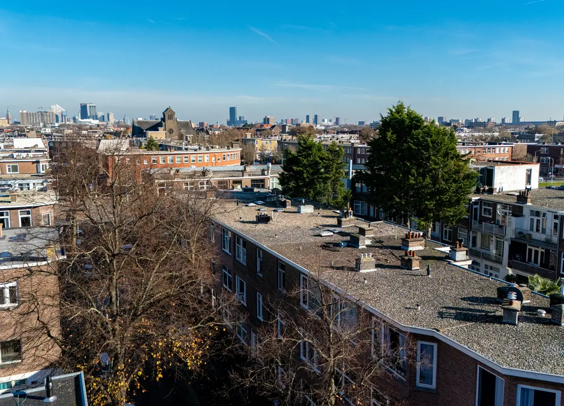 Muiderbergsestraat 24