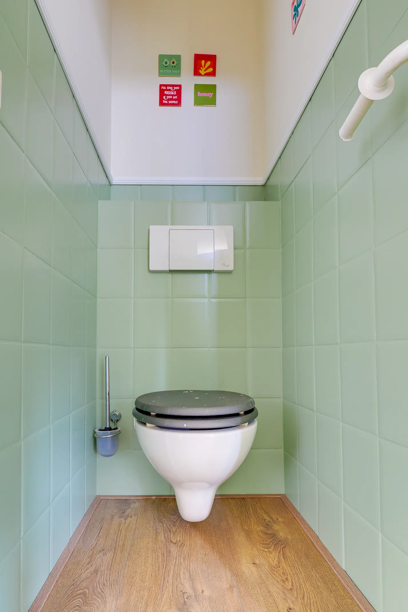 G.R. van Kinschotstraat 23