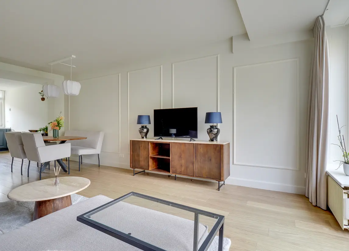 G.R. van Kinschotstraat 23