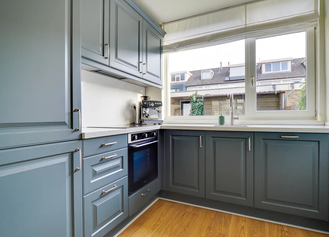 G.R. van Kinschotstraat 23