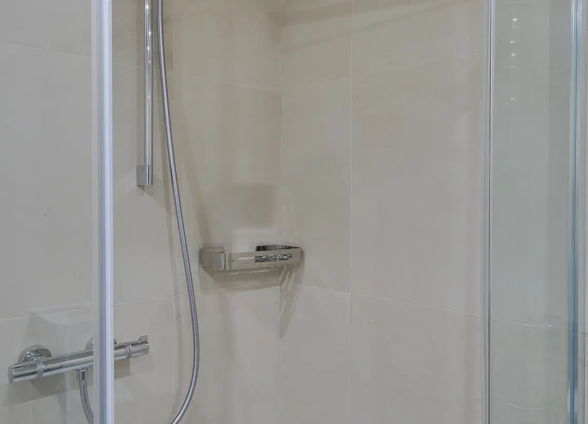 G.R. van Kinschotstraat 23