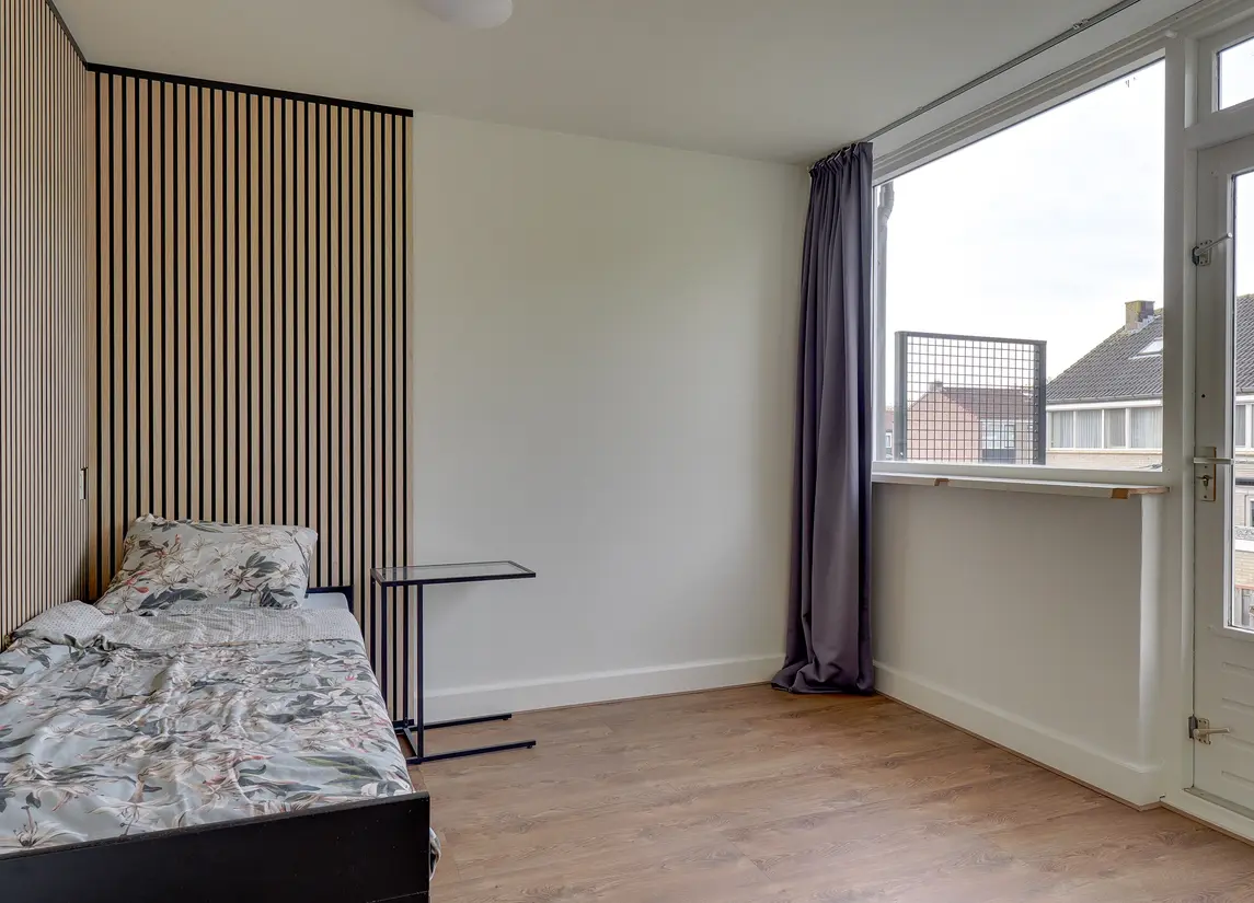 G.R. van Kinschotstraat 23