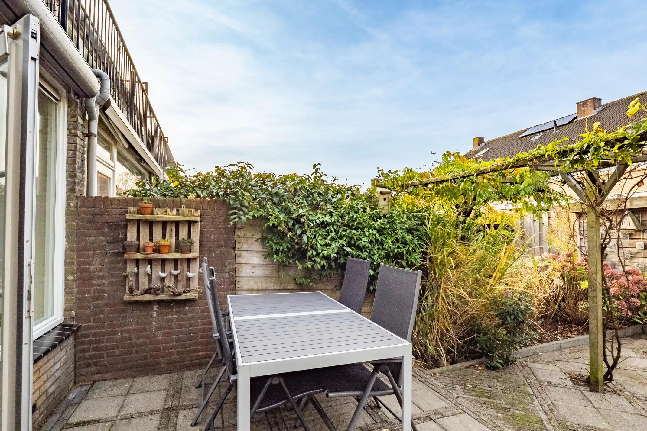 G.R. van Kinschotstraat 23