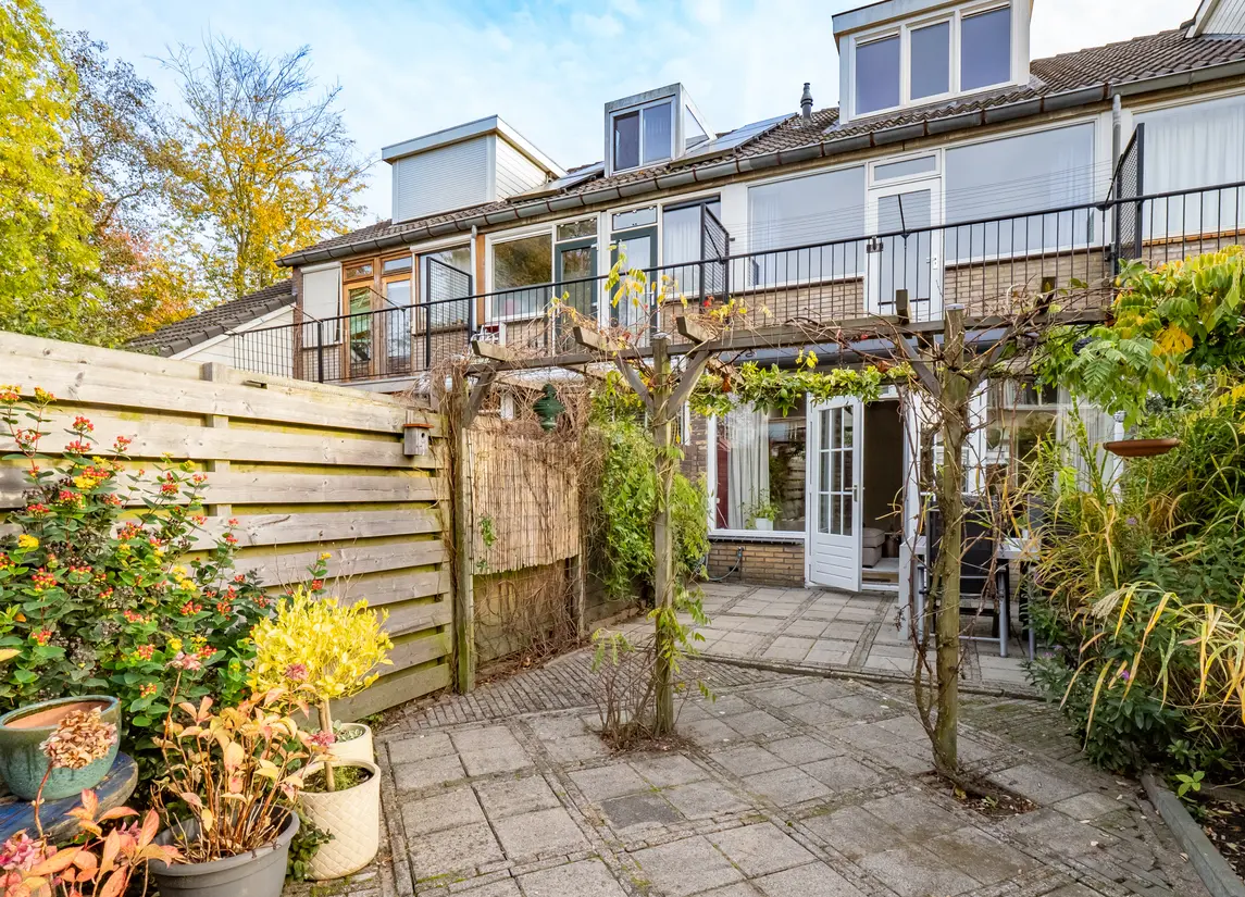 G.R. van Kinschotstraat 23