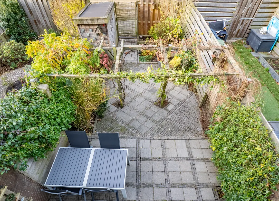 G.R. van Kinschotstraat 23