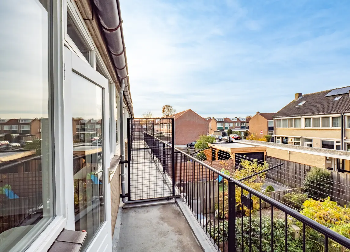 G.R. van Kinschotstraat 23