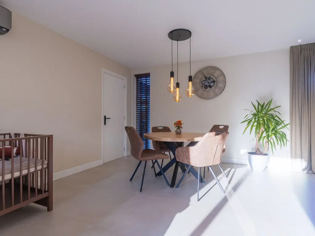 Dres 5, SIJBEKARSPEL