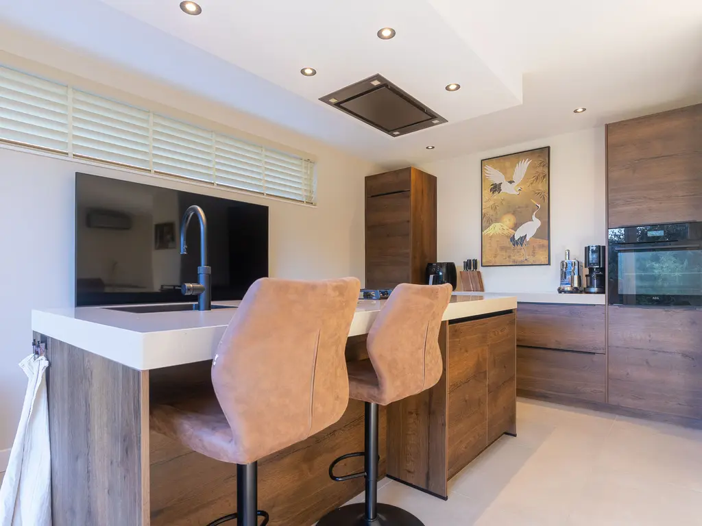 Dres 5, SIJBEKARSPEL