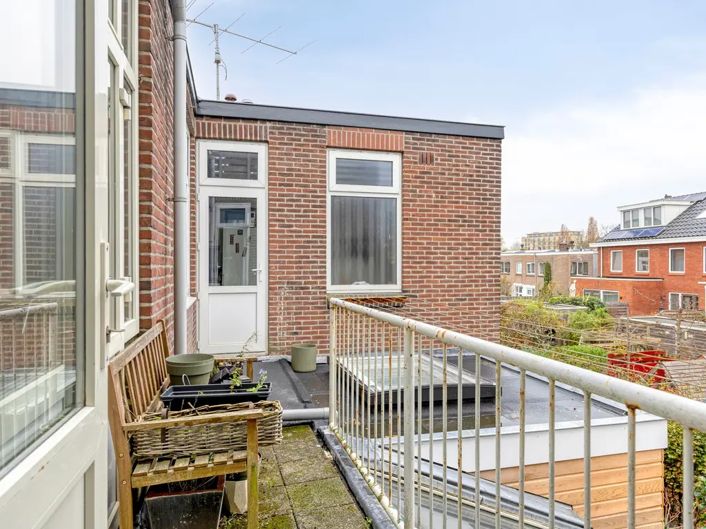 Frans van Mierisstraat 22A, Leiden