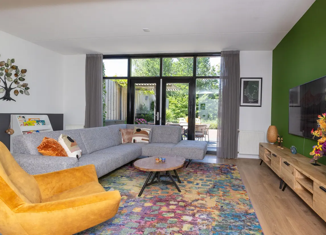 John Raedeckerhof 13