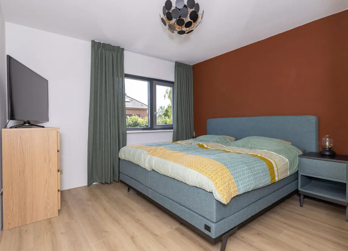 John Raedeckerhof 13