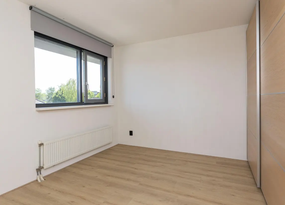 John Raedeckerhof 13