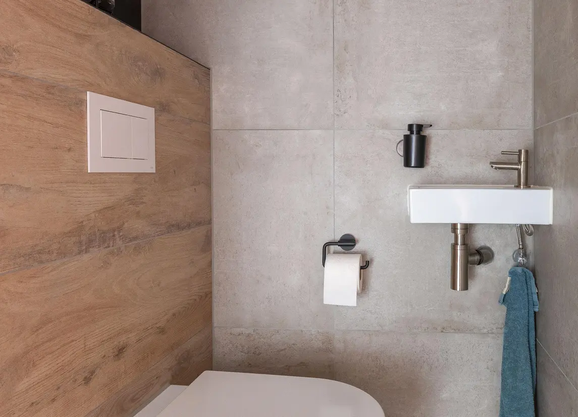 John Raedeckerhof 13