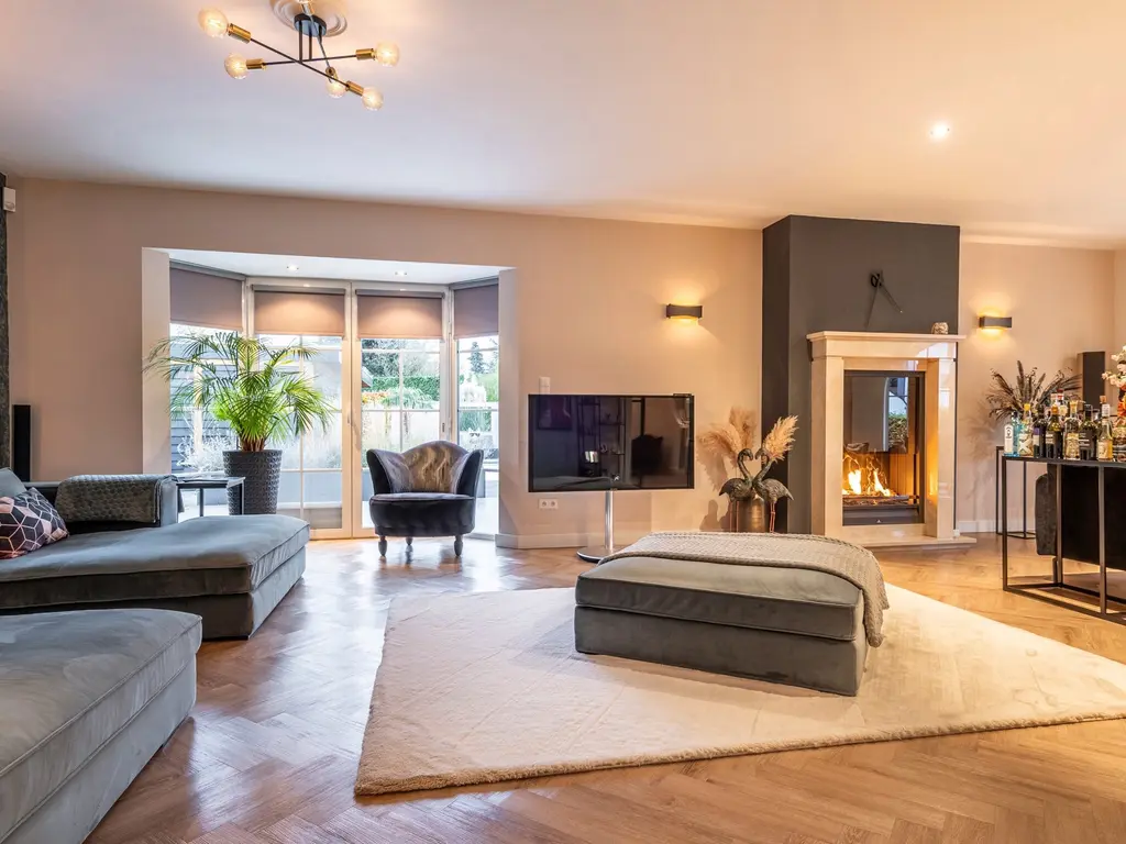 Huzenblek 75  , Ravels