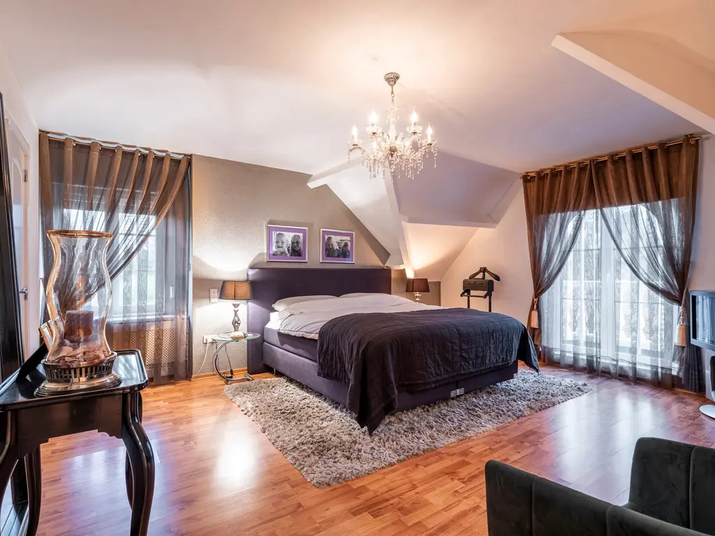 Huzenblek 75  , Ravels