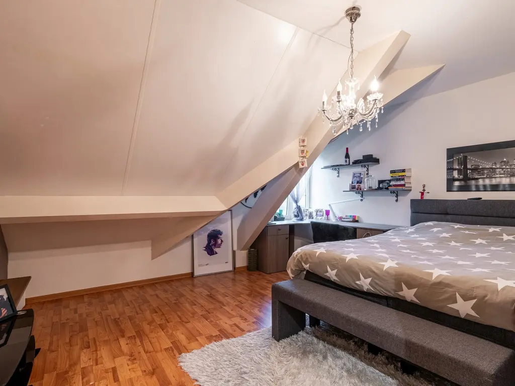 Huzenblek 75  , Ravels