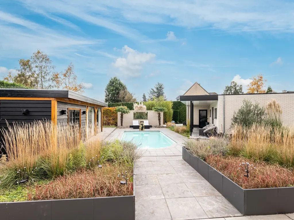 Huzenblek 75  , Ravels