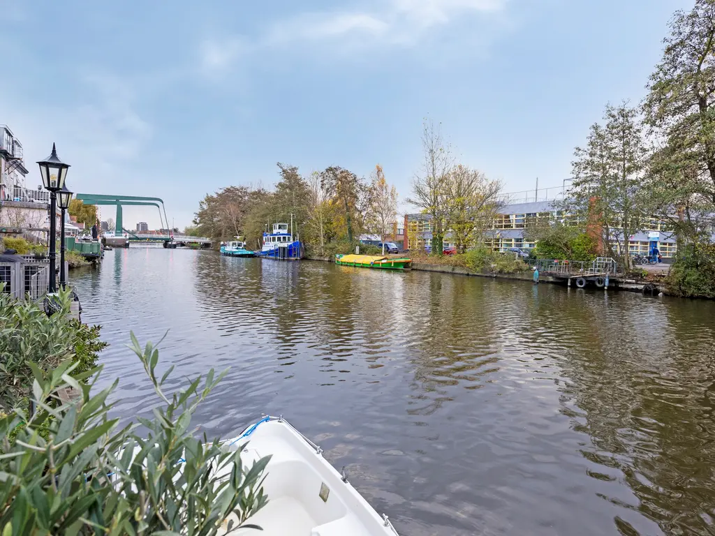 Lage Rijndijk 74, Leiden