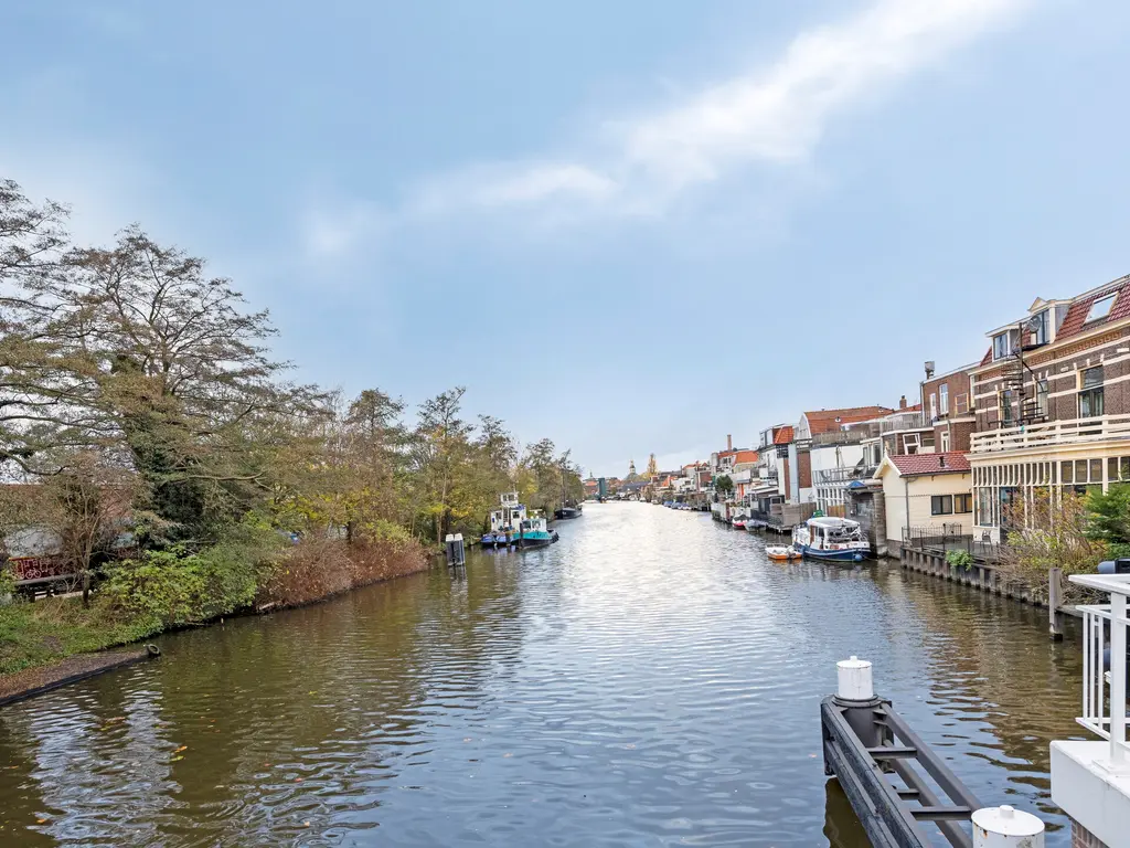 Lage Rijndijk 74, Leiden