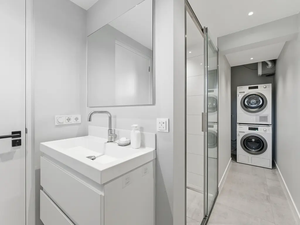 Curaçaolaan 150, VLAARDINGEN