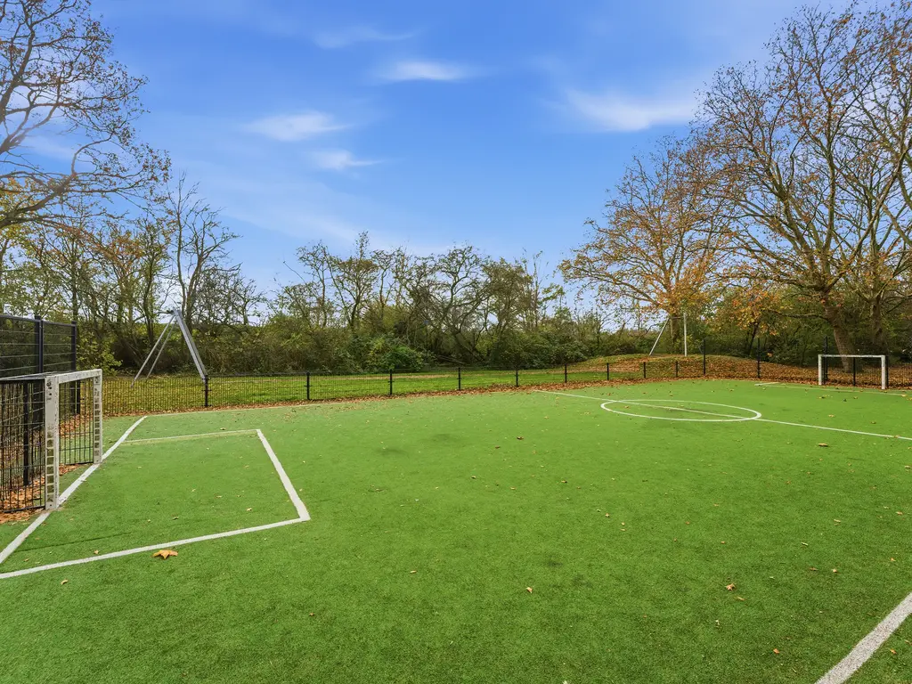 Curaçaolaan 150, VLAARDINGEN