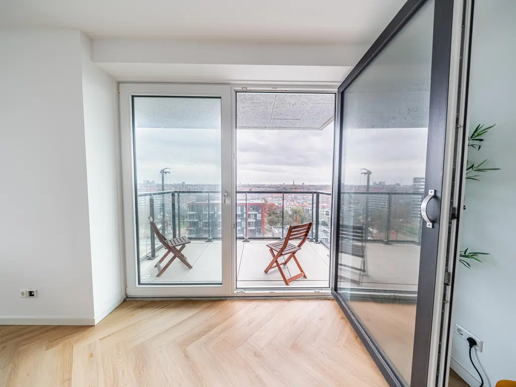 Waldorpstraat 1702, 'S-GRAVENHAGE