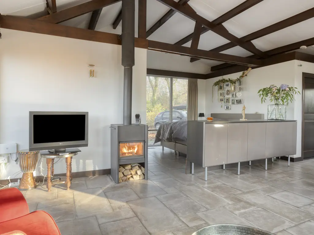 De Stille Wille 159, OOST WEST EN MIDDELBEERS