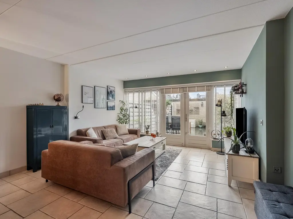 Van Foreestlaan 13, BARENDRECHT