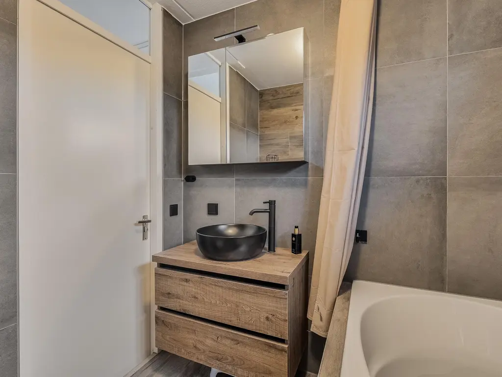 Van Foreestlaan 13, BARENDRECHT